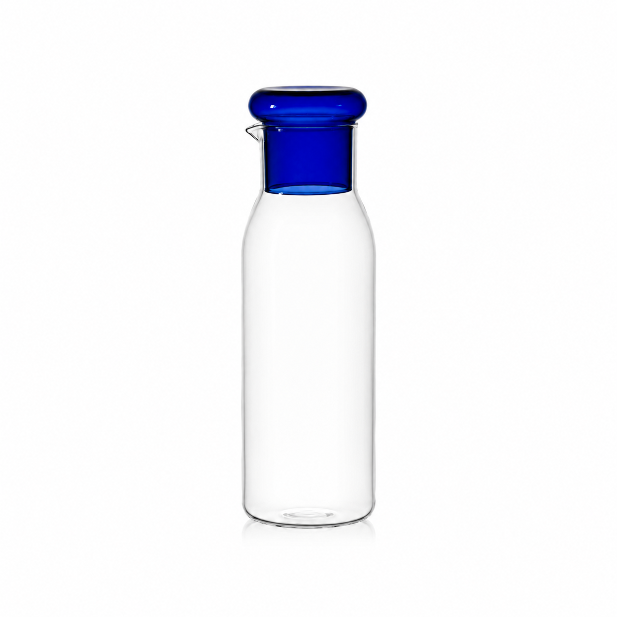 Carafe d'eau de chevet avec verre-couvercle — Set carafe et verre