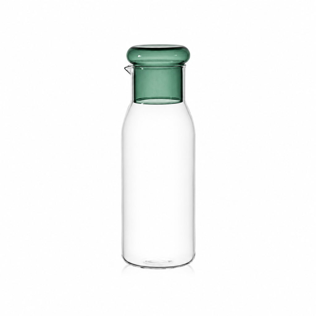 Carafe d'eau de chevet avec verre-couvercle — Set carafe et verre