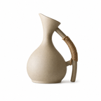 Carafe d'eau en Céramique Mate – Anse en Corde de Jute