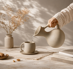Carafe d'eau en Céramique Mate – Anse en Corde de Jute