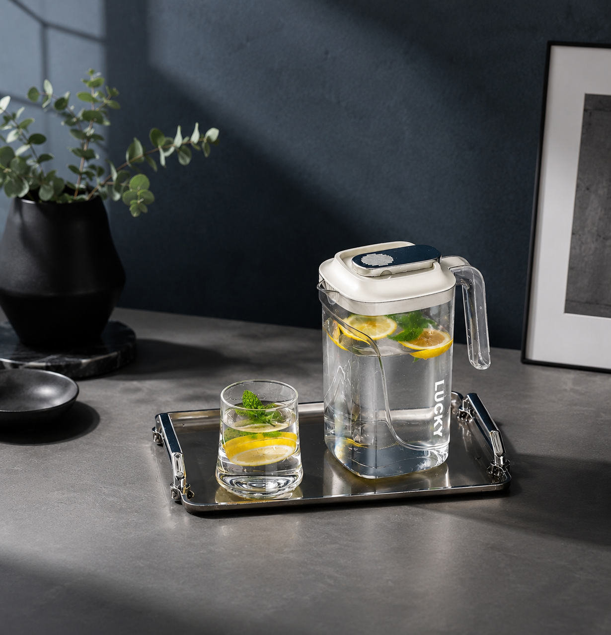 Pichet Carafe d’Eau Transparent 2,2L – Ambre ou Blanc